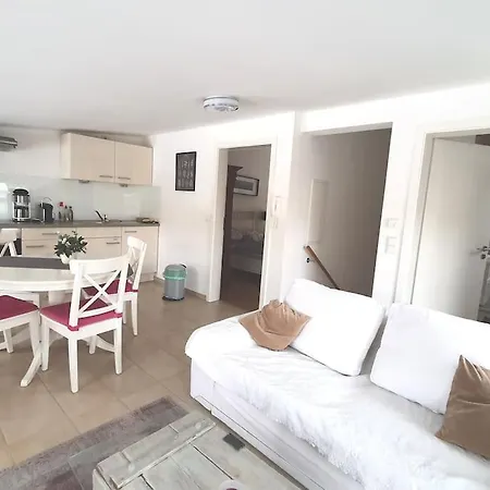 Apartmán Wohnen Am Waldrand Starnberg