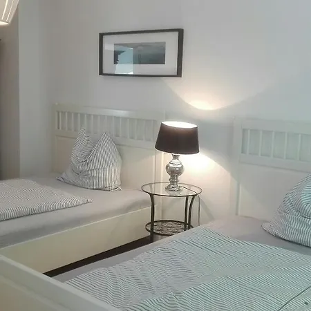 Wohnen Am Waldrand * Starnberg