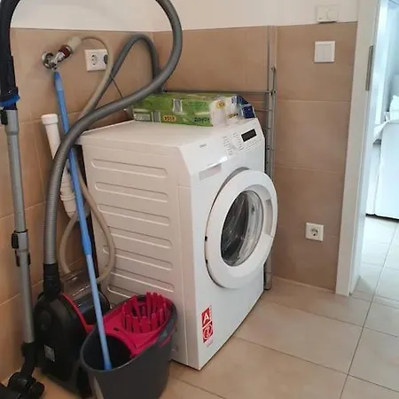 Wohnen Am Waldrand * Starnberg